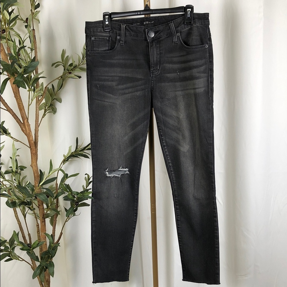 STS Blue Women's Washed Black Jeans with Distressed Sz 29 (B4)